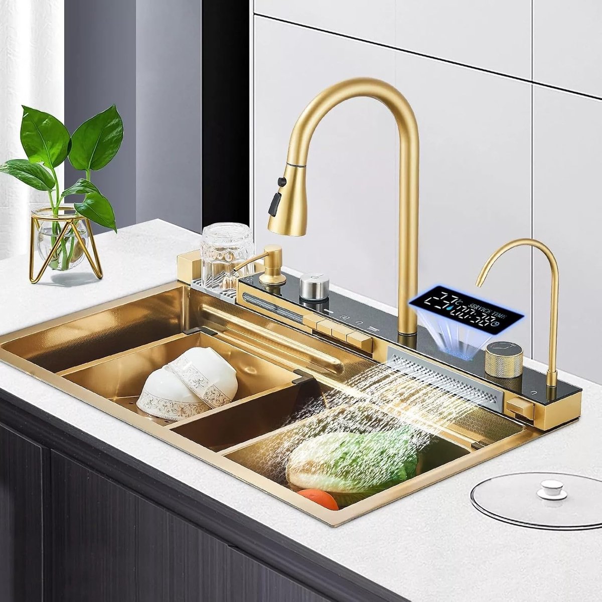 Keukenkraan, geïntegreerde intelligente kraan, digitale weergave, set multifunctionele keukenkranen, schakelmodus piano-keyboard Geborsteld goud