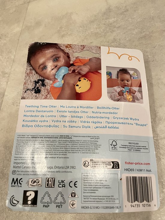 Maminobaby.nl - Baby geschenkset - Winnie the pooh 3-delige sokjes - Fisher price bijtring - Hydrofiele doek - Kraamcadeau - Babyshower van Maminobaby.nl — afbeelding 3