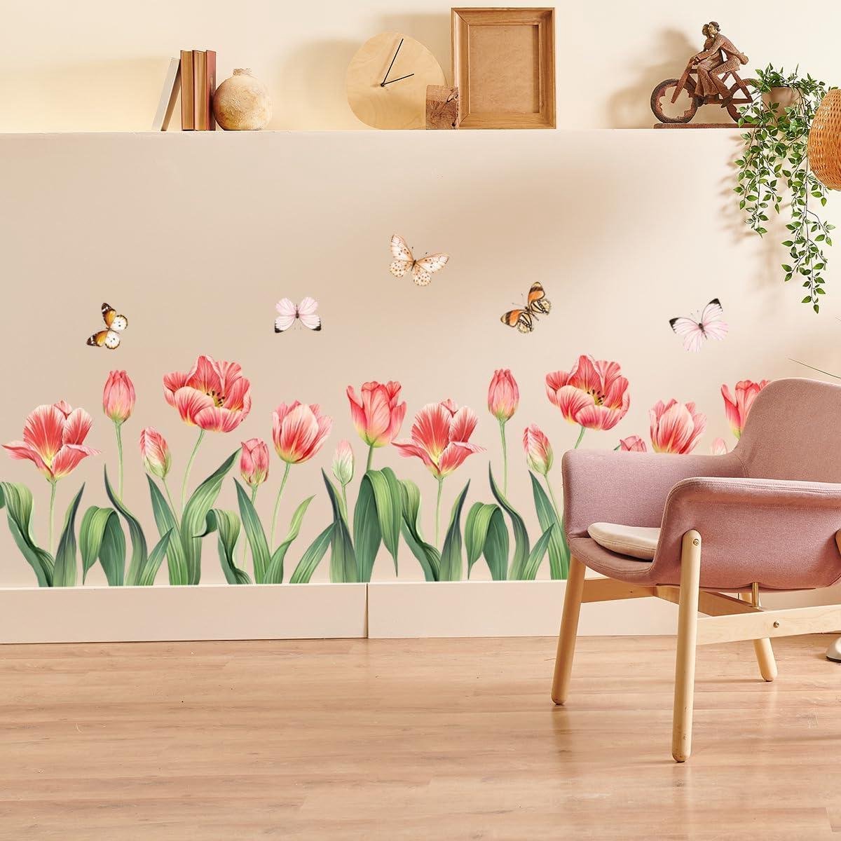 Roze Bloem- en Vlinder Muurstickers voor Kinderkamer, Badkamer en Woonkamer - Home Decor met Tulpmotief. Met deze muurstickers creëer je een sfeervolle inrichting.