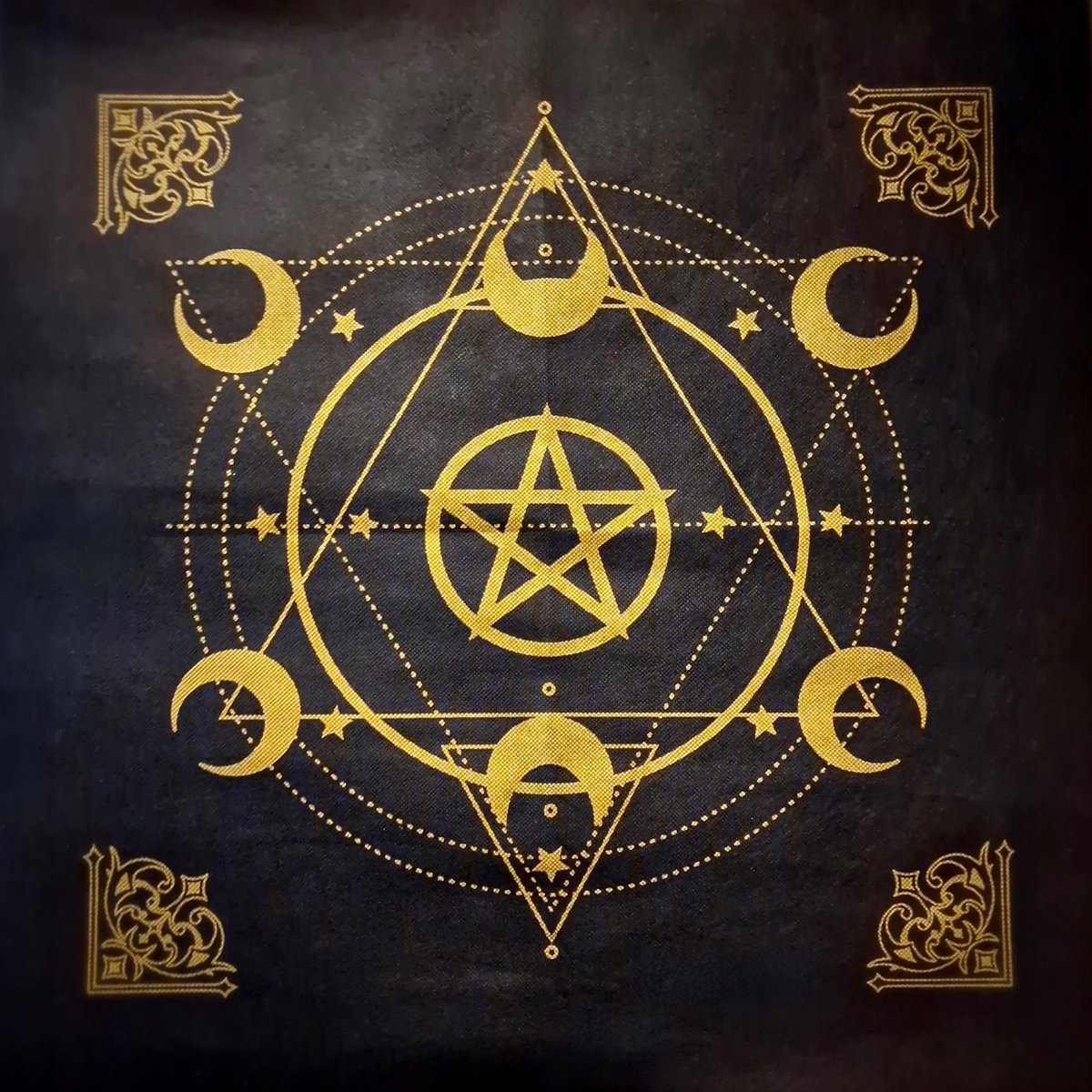 Tarot Tafelkleed met Pentagram - Mystieke Wichelarij & 5 Elementen
