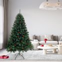 Kunstkerstboom van 180 cm met dennenappels en bessen in een woonkamer, geplaatst op een metalen standaard.