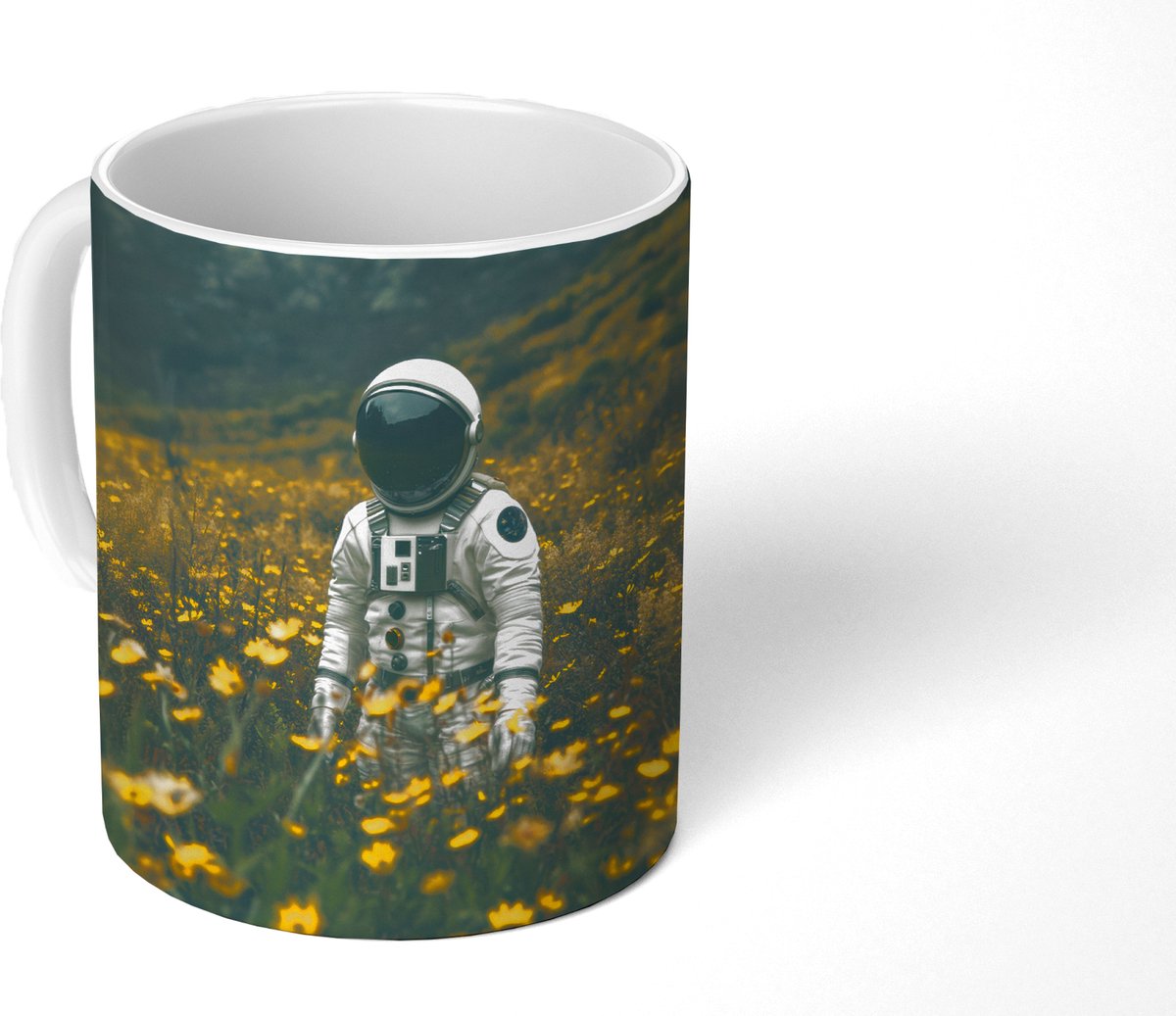 Mok - Koffiemok - Astronaut - Bloemen - Veld - Geel - Mokken - 350 ML - Beker - Koffiemokken - Theemok
