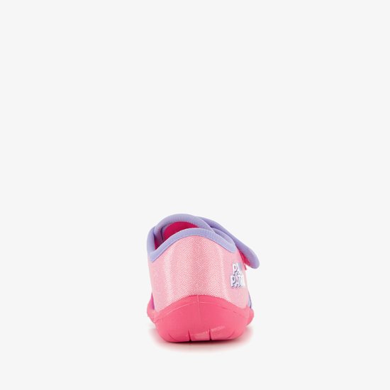 Achterkant van roze Paw Patrol pantoffel met paarse rand en klittenbandsluiting. Met PAW PATROL logo.