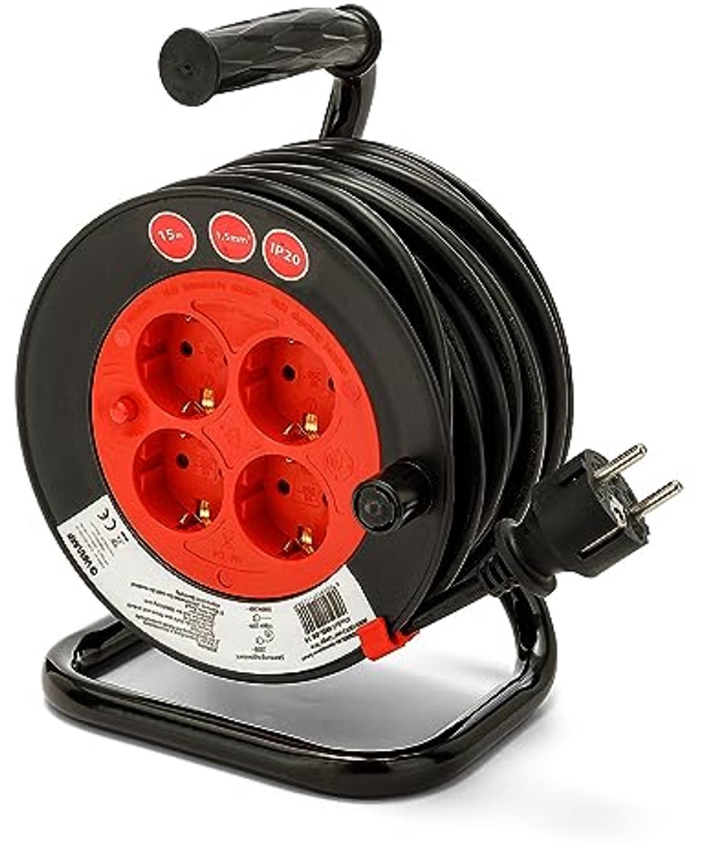 DIY-kabelhaspel met 4 Schuko aansluitingen en 15 meter kabel