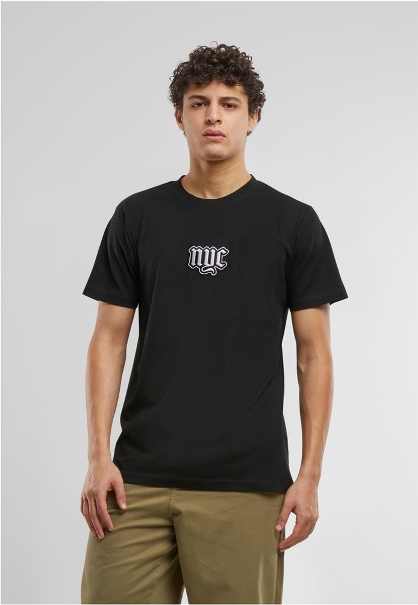 Mister Tee NYC Old English Wording Patch T-shirt Zwart