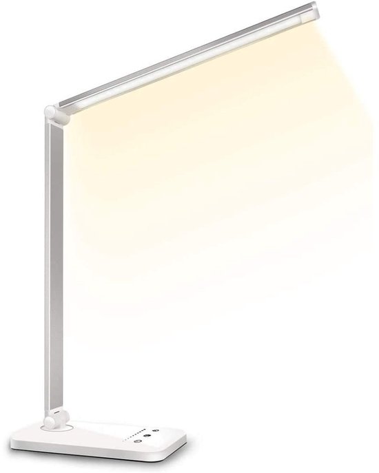 Moderne, witte bureaulamp met verstelbare zilveren arm en LED-licht.