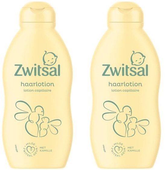 Twee gele flessen Zwitsal haarlotion met groene afbeeldingen van een babyhoofdje, bijen en tekst. Milde formule met kamille.