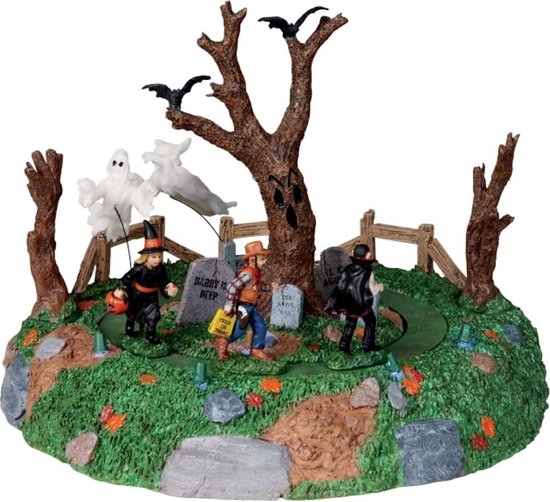 Lemax detour through a graveyard Spooky Town 2010