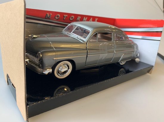Mercury Coupe 1949 - 1:24 - Motor Max