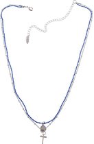 Korte ketting zilverkleur met blauw 42 cm lengte, metaal, 2rijen, hanger kruis + 7,5 cm verlengketting