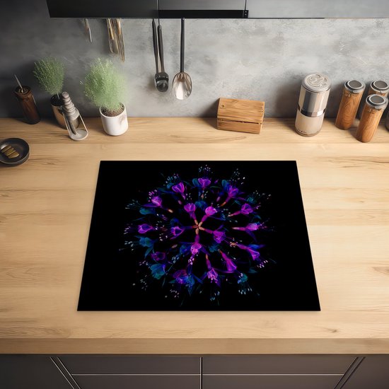 KitchenYeah® Inductie beschermer 60x52 cm - Bloemen - Paars - Buiten - Kookplaataccessoires - Afdekplaat voor kookplaat - Inductiebeschermer - Inductiemat - Inductieplaat mat