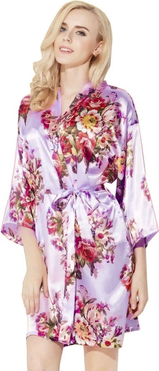 Kimono kort model met driekwart wijde mouw , lila met bloemen, Dames Kimono - one size