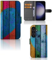 Mobiel Bookcase Geschikt voor Samsung Galaxy S24 Smartphone Hoesje Wood Heart