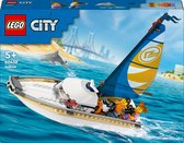 LEGO City Zeilboot 60438