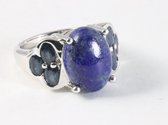 Hoogglans zilveren ring met lapis lazuli en blauwe saffier - maat 19