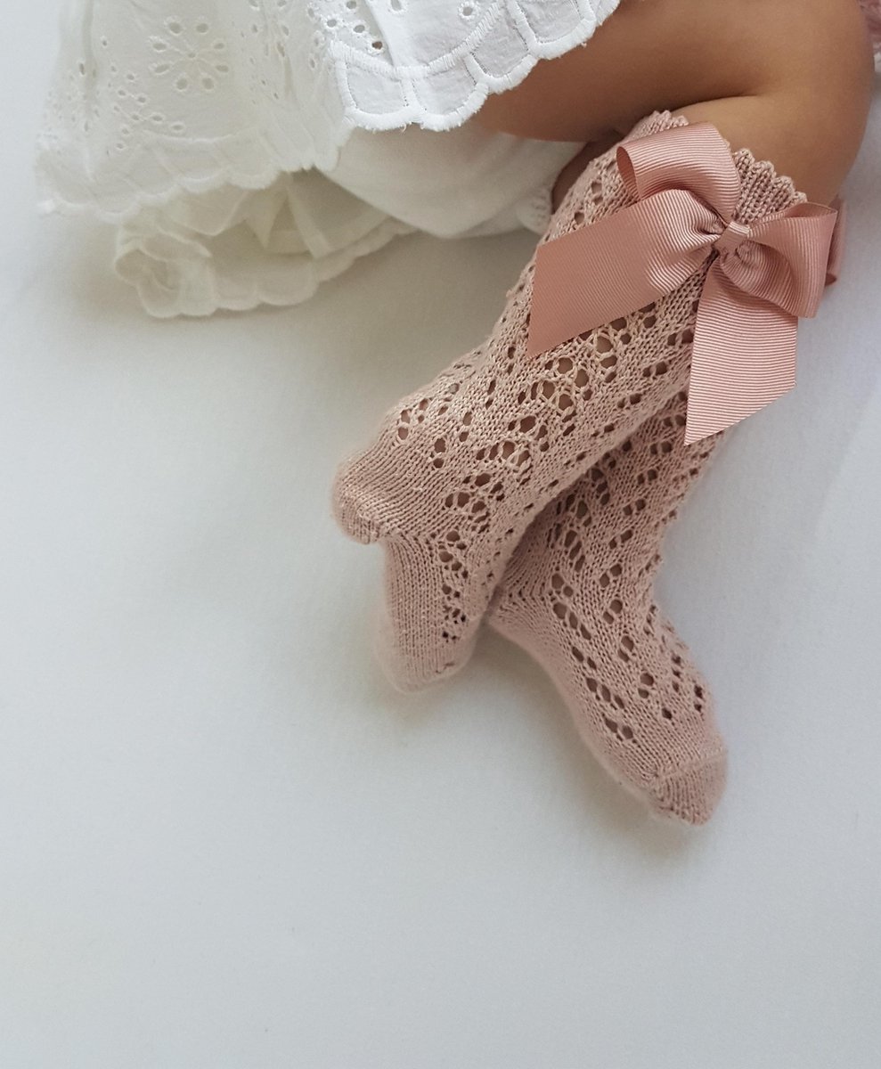 Cóndor Kniekous Opengewerkt Grosgrain Strik | 2519/2 | Oud Roze | 0-3 mnd | maat 000