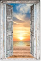 Tuinposter 80x120 cm - Zonsondergang - Doorkijk - Natuur - Zon - Landschap - Zee - Witte deur - Tuindecoratie voor buiten - Schutting decoratie - Muurdecoratie - Tuin schilderij - Tuindoek - Buitenposter