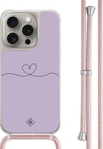 Casimoda® hoesje met rosegoud koord - Geschikt voor iPhone 15 Pro - Hart Lila - Afneembaar koord - TPU/polycarbonaat - Paars