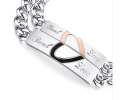 Real Love Armband set voor Hem en Haar - Koppelset - Relatieset - Relatie Cadeau - Relatie Geschenk - Valentijnsdag - Valentijn Cadeautje voor Mannen