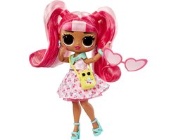 L.O.L. Surprise Tweens Core Modepop - Cherry B.B..