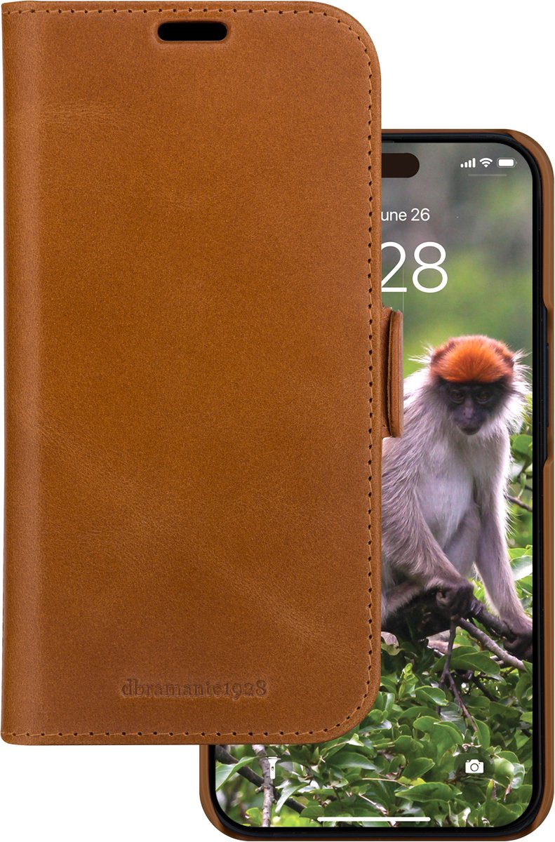 iPhone 15 Bookcase hoesje - dbramante1928 - Effen Cognac - Leer