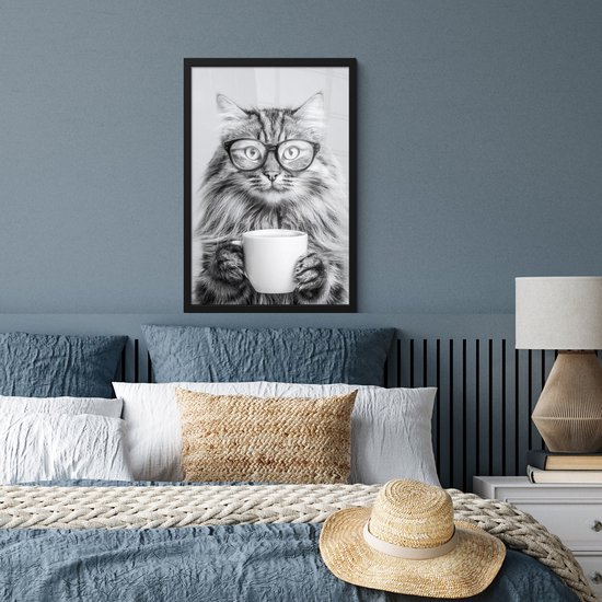 Affiche encadrée - Cadre photo 40x60 cm - Posters - Chat - Verres - Mug - Duveteux - Cadre poster noir - Décoration - Décoration murale salon - Décoration murale chambre