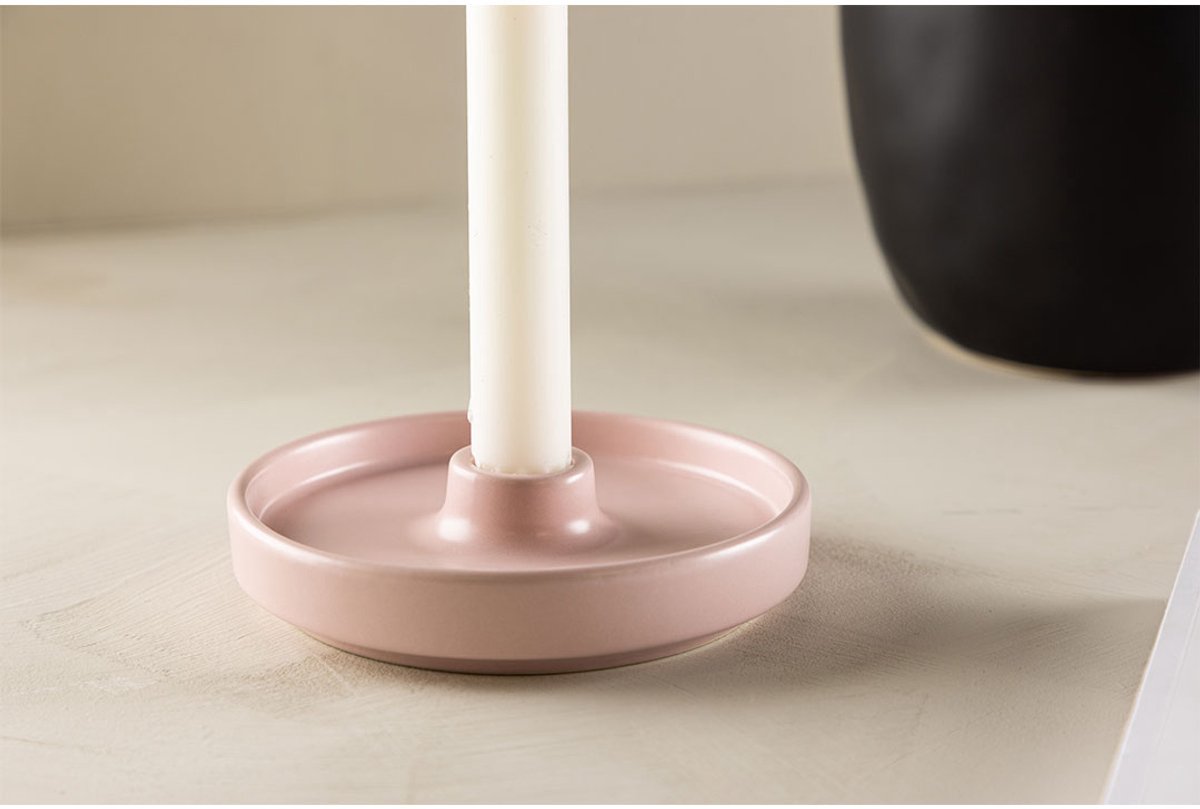 Bette kandelaar roze.