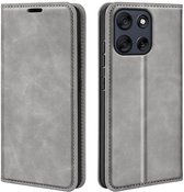 MobyDefend Hoesje - Geschikt voor Motorola Moto G56 - Luxe Wallet Bookcase (Magnetische Sluiting) - Grijs