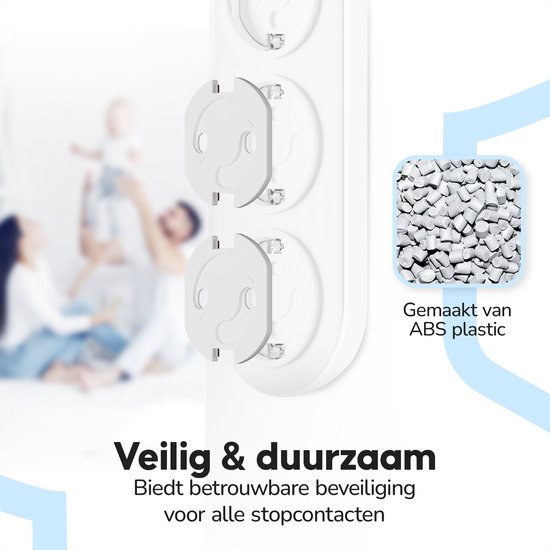 Een rij met witte stopcontactbeveiligingsproducten, met een gezin en kinderen op de achtergrond.