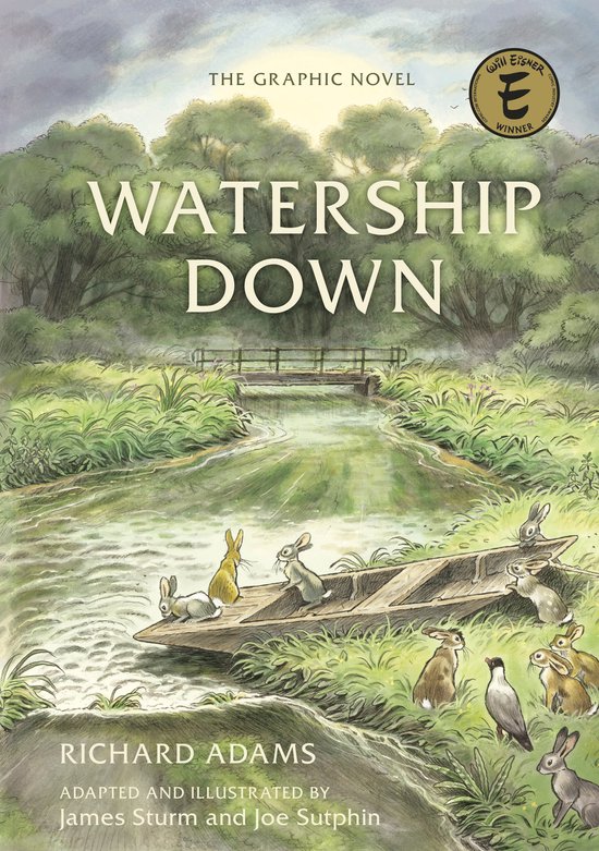 Watership Down: The Graphic Novel. Een boot met konijnen vaart door een groene, mistige rivier. Richard Adams, James Sturm en Joe Sutphin.