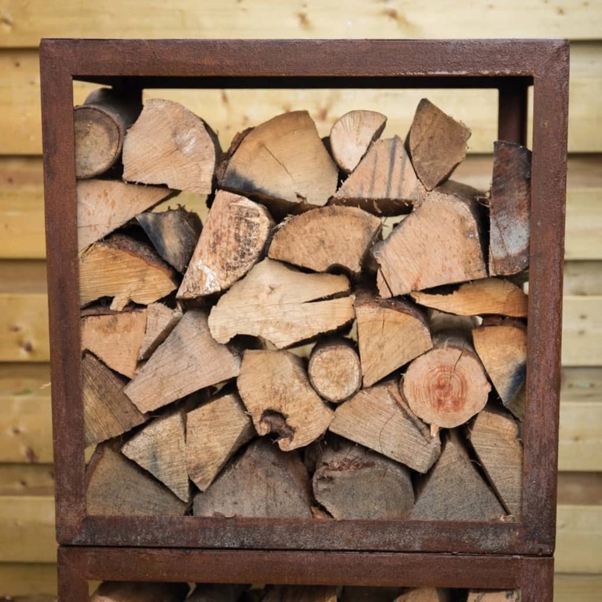 Brandhoutrek - Houtopslag - 50x40x50cm( BxHxD) - Roest - Staal - Haardhout opslag – Haardhoutrek - Binnen en buiten