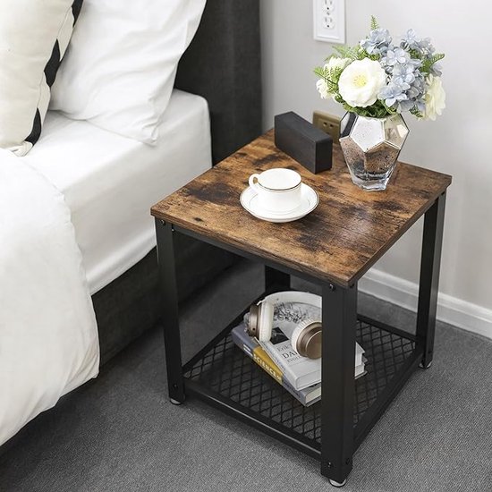 Nachttafel, bijzettafel - coffee table, for bedroom, living room / nachtkastje 45D x 45W x 55H centimetres