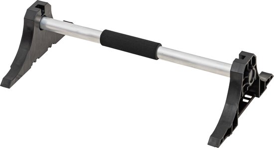 Zwarte Qbrick System PRO Boxsteel Aansluitbeugel met zilveren handvat en zwarte handgreep.