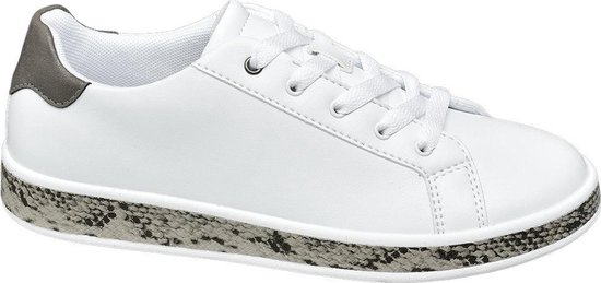 Graceland Dames Witte sneaker slangenprint - Maat 37 | bol.com