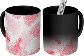 Magische Mok - Foto op Warmte Mokken - Koffiemok - Koraalrif - Roze - Design - Zee - Magic Mok - Beker - 350 ML - Theemok