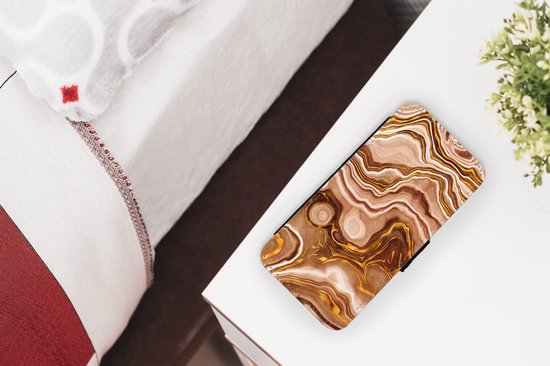 Étui pour iPhone 13 Bookcase - Marbre - Doré - Motifs - Avec poches - Étui portefeuille avec fermeture magnétique
