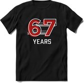 67 Years - Feest kado T-Shirt Heren / Dames - Rood / Grijs - Perfect Verjaardag Cadeau Shirt - grappige Spreuken, Zinnen en Teksten. Maat XL