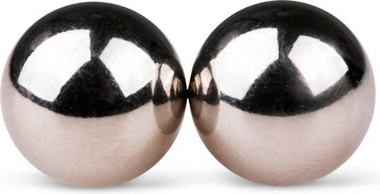Geisha Collection Zilverkleurige magnetische Ben Wa Ballen 12 mm