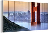 Wanddecoratie Metaal - Aluminium Schilderij Industrieel - Golden Gate Bridge en San Francisco op de achtergrond - 80x40 cm - Dibond - Foto op aluminium - Industriële muurdecoratie - Voor de woonkamer/slaapkamer