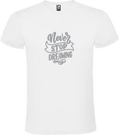 Wit  T shirt met  print van " Never Stop Dreaming " print Zilver size XS