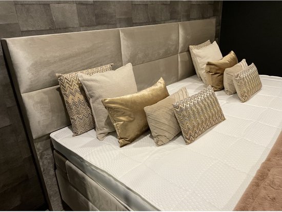 Family Boxspring Velours Beige XXL - 280x200 - Matelas à pocketvering ensachés 7 zones inclus - Surmatelas Tencel 280x200 - KINGSIZE - Velours