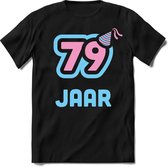 79 Jaar Feest kado T-Shirt Heren / Dames - Perfect Verjaardag Cadeau Shirt - Licht Blauw / Licht Roze - Maat XL