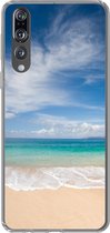 Geschikt voor Huawei P20 Pro hoesje - Een tropisch strand op Hawaii waar de golven aanspoelen op - Siliconen Telefoonhoesje