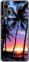 Geschikt voor Huawei P20 Pro hoesje - Een silhouet van palmbomen tijdens een zonsondergang op Hawaii - Siliconen Telefoonhoesje