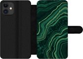 Bookcase Geschikt voor iPhone 11 telefoonhoesje - Marmer print - Zwart - Patronen - Met vakjes - Wallet case met magneetsluiting