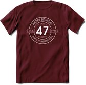 47th Happy Birthday T-shirt | Vintage 1975 Aged to Perfection | 47 jaar verjaardag cadeau | Grappig feest shirt Heren – Dames – Unisex kleding | - Burgundy - M
