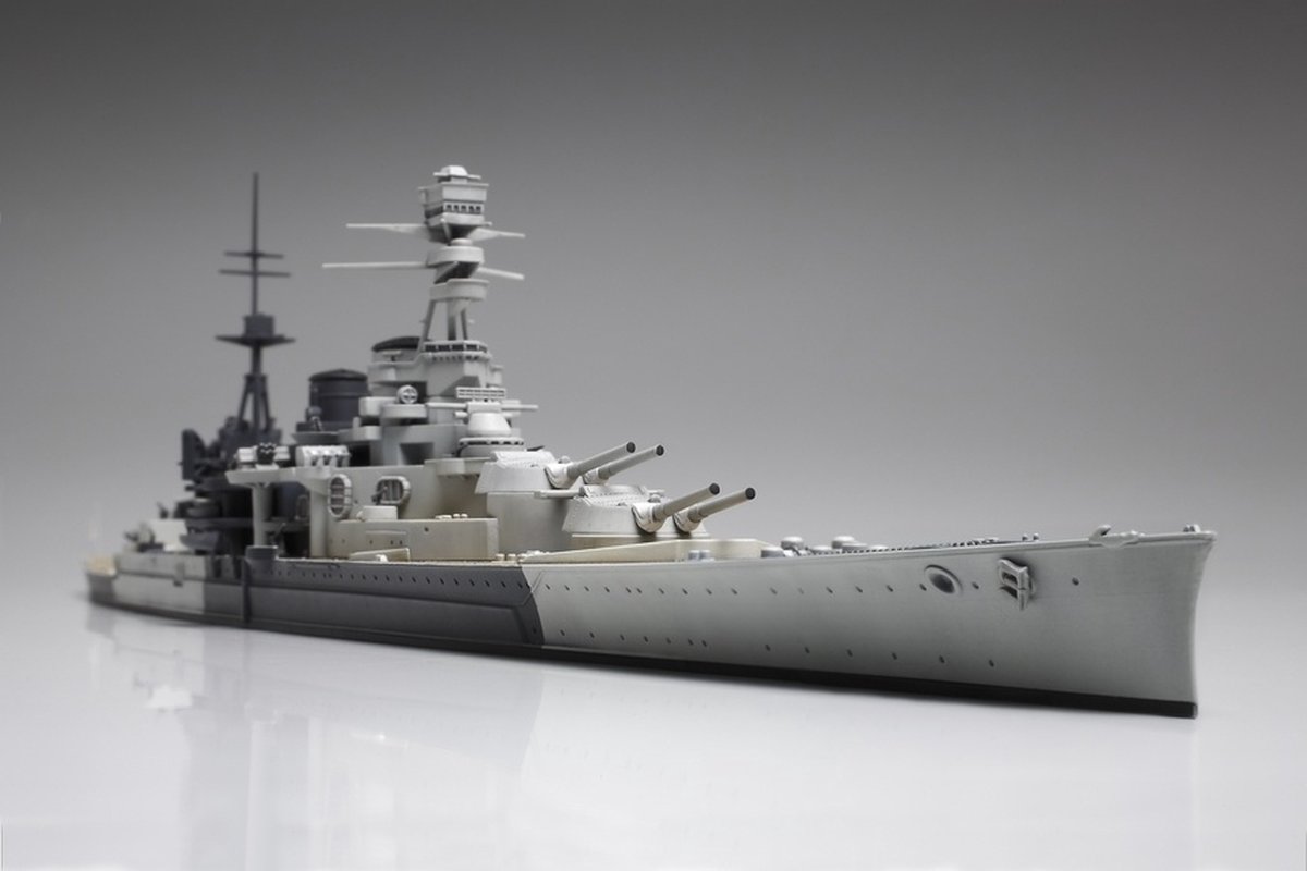 1:700 Tamiya 31617 British HMS Repulse Ship Plastic Modelbouwpakket