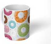 Mok - Koffiemok - Tiener - Donut - Patroon - Mokken - 350 ML - Beker - Koffiemokken - Theemok