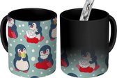 Magische Mok - Foto op Warmte Mokken - Koffiemok - Baby - Pinguïn - Winter - Kerstmis - Design - Magic Mok - Beker - 350 ML - Theemok