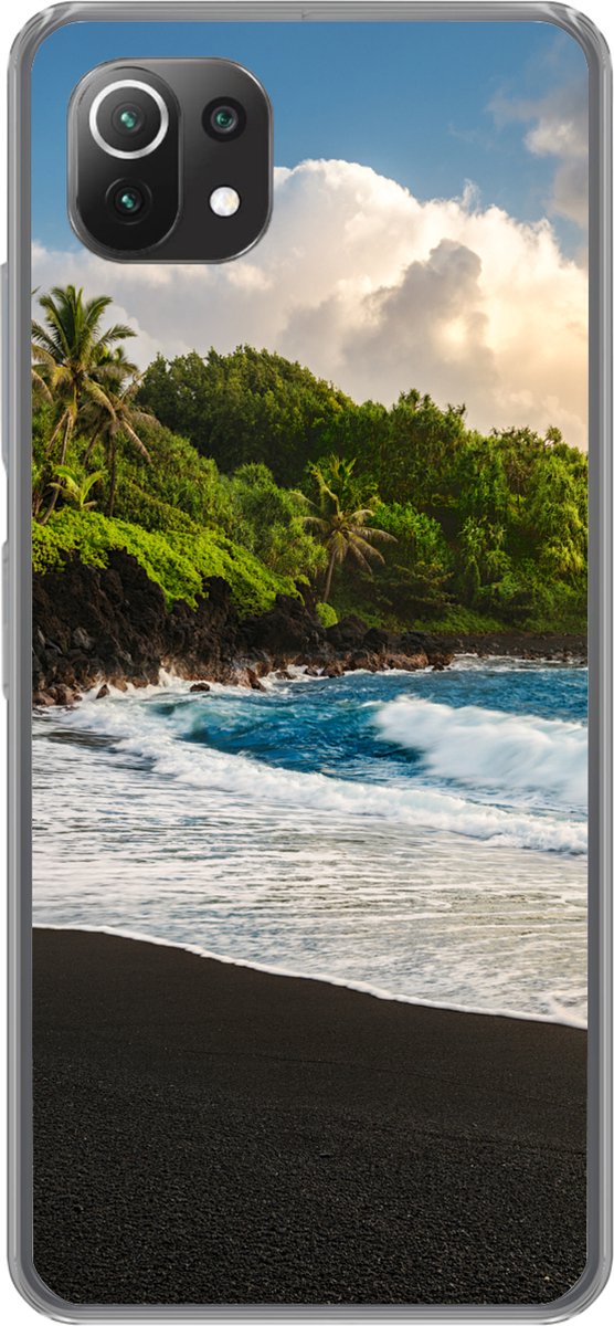 Telefoonhoesje Geschikt voor Xiaomi 11T hoesje - Een zwart zandstrand van Hawaii - Siliconen Telefoonhoesje Telefoonhoesje